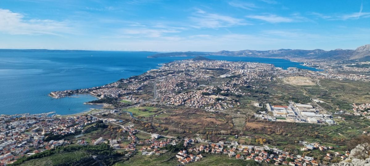 split-panorama.jpg