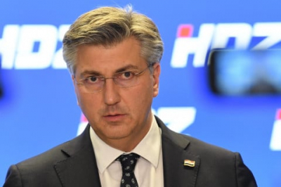 Presica u Vladi: ‘Sberbank Hrvatska je danas dio HPB-a. Prodana je za 71 milijun kuna, mijenja se ime‘